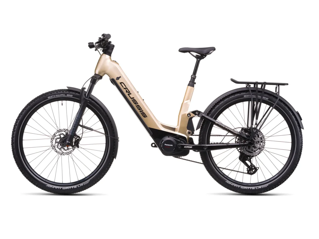 Crussis e-Country full 10.11 (715 Wh) 2026