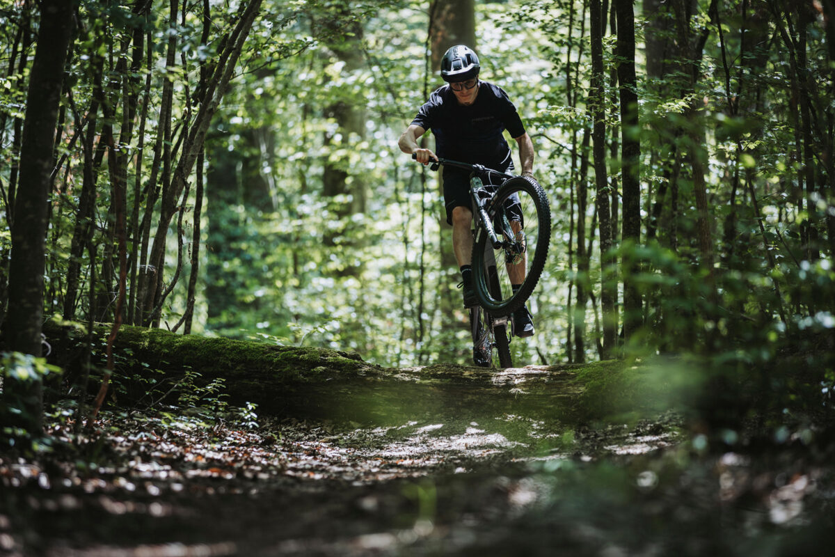 Merida BIG.NINE TR 5000 šedý(strieborný/čierny) 2025